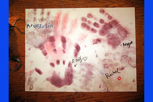 18paw-prints